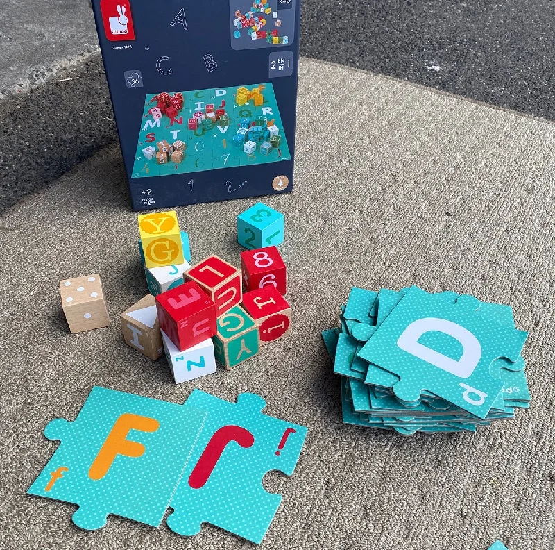 Digital Plaything for den entertainment-Numbers Blocks with Puzzle